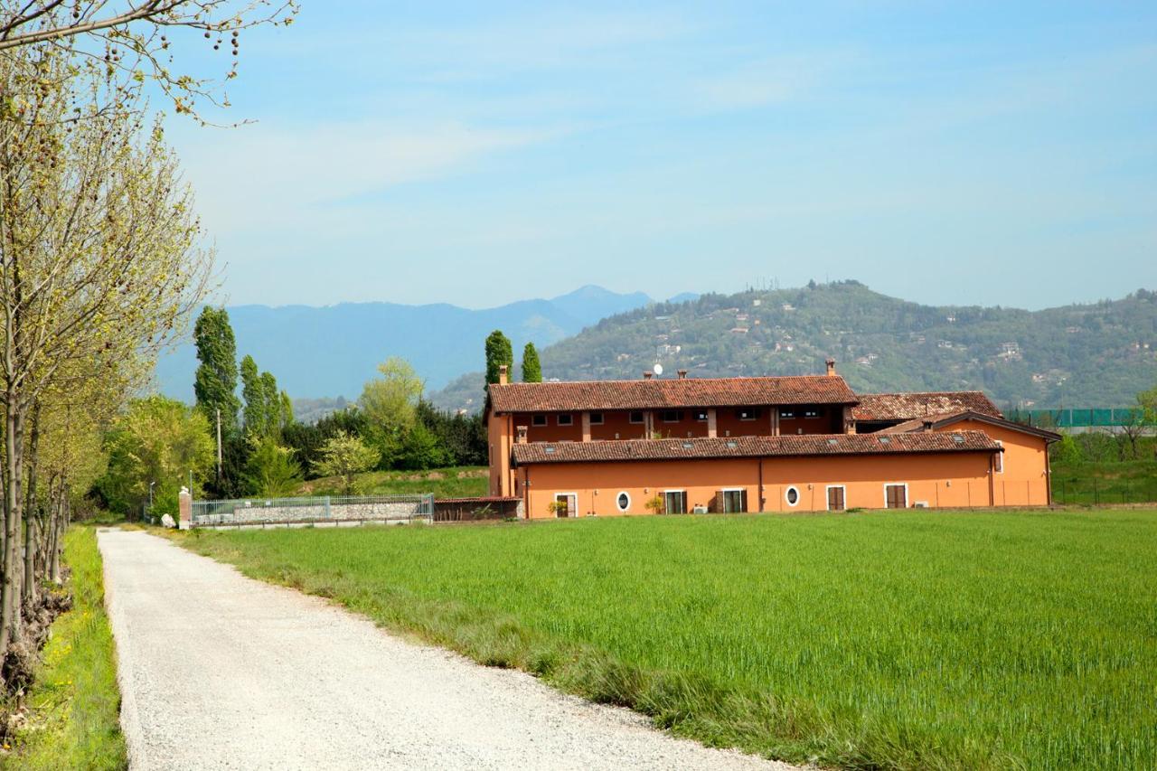 Cascina Volta Panzió Brescia megye Kültér fotó