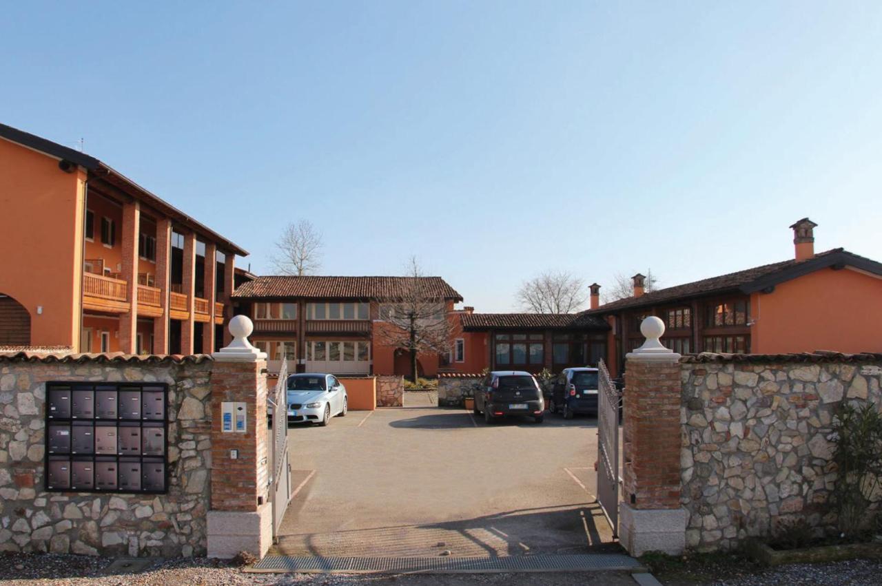 Cascina Volta Panzió Brescia megye Kültér fotó